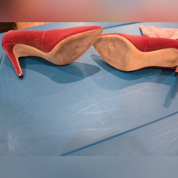 COACH VELVET HEELS - Picture 3 of 4